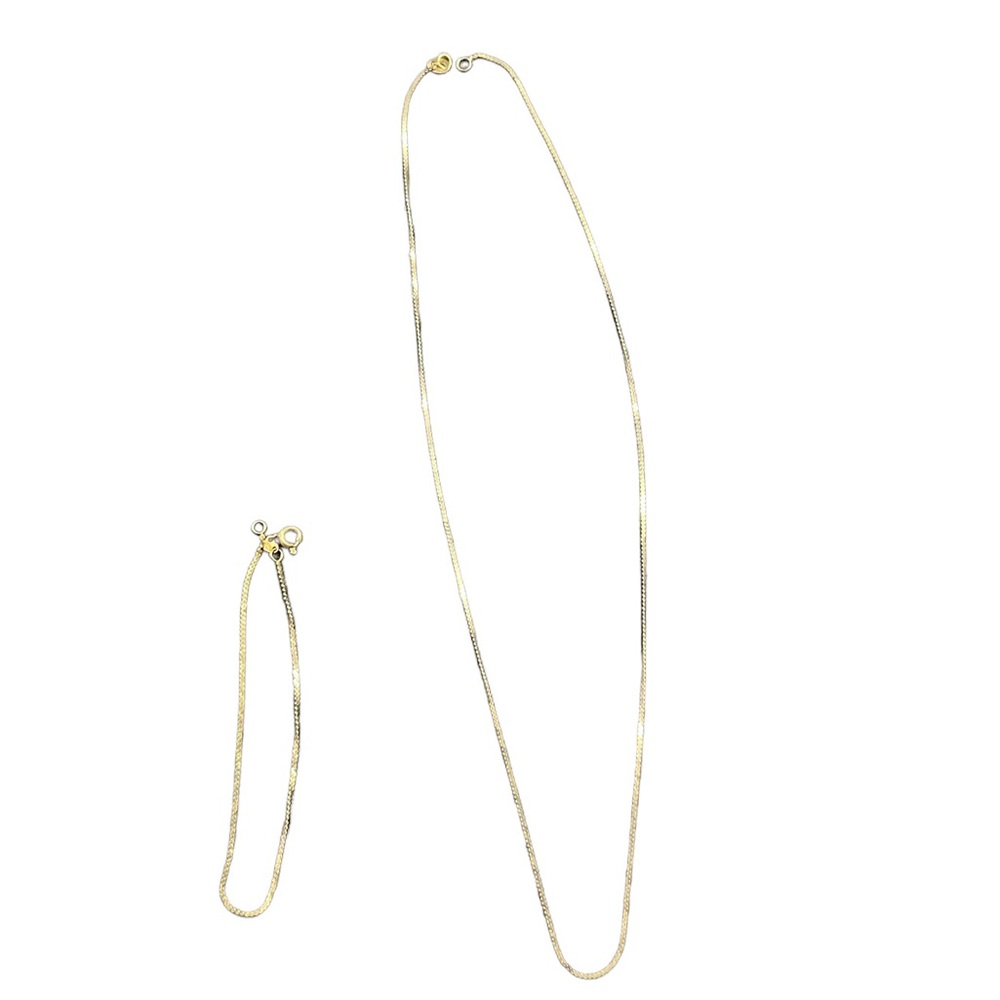 Gold necklace and bracelet